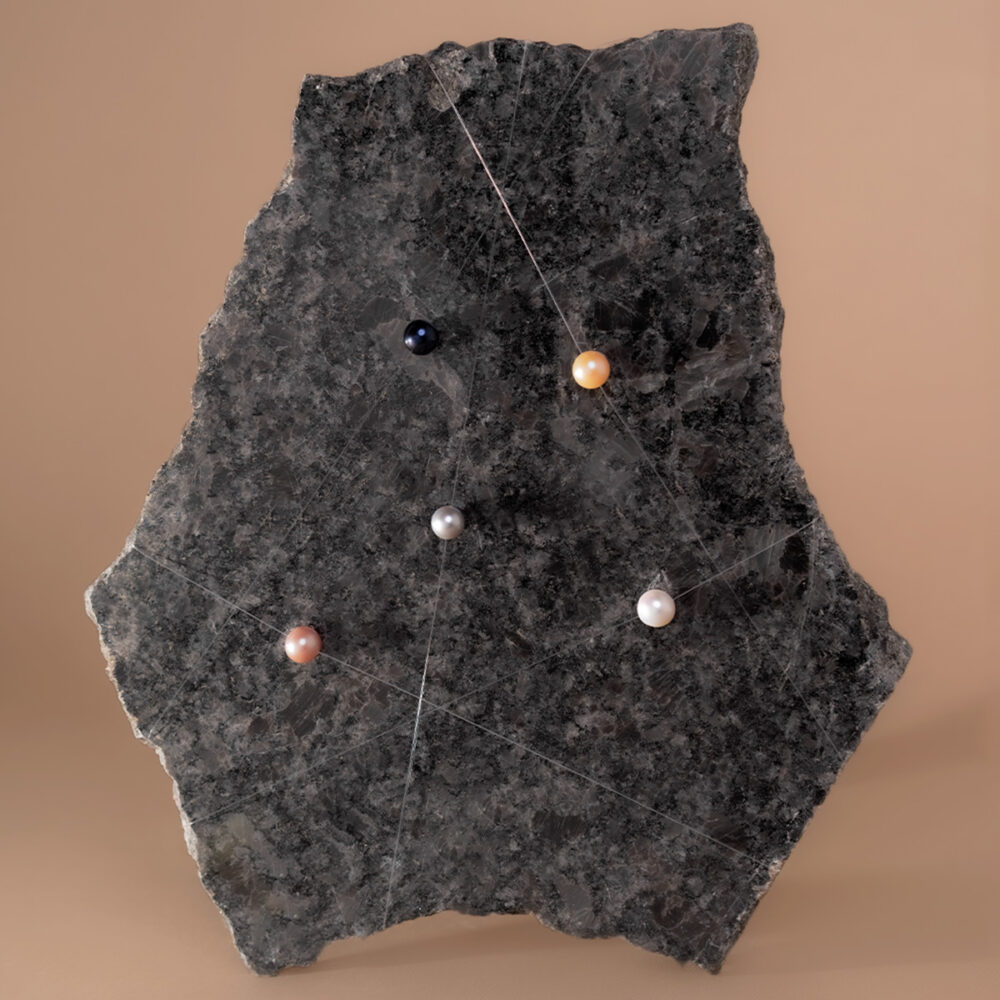 Silver Grey Pearl Necklace on Illusion Cord | 8 – 9 – 10 mm | Round Pearls | 1 pcs. - Image 2