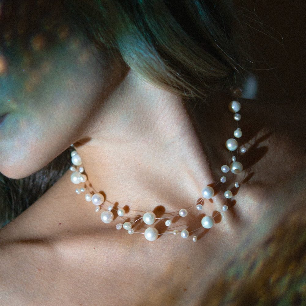 Pearl Necklace on Illusion Cord 'October' | 3.5 - 4.5 and 8.5 - 9.5 mm | Baroque and Round Pearls - Image 4