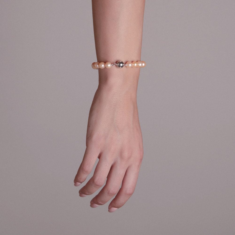 Classic Pink to Peach Pearl Bracelet | 9.5 – 10.5 mm | Round Pearls - Image 2