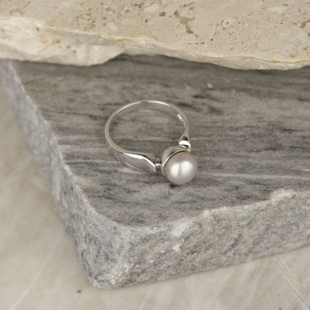 Pearl Ring with Lavender Pearl | 7 - 9 mm | Button Pearl | VRP2 - Image 2