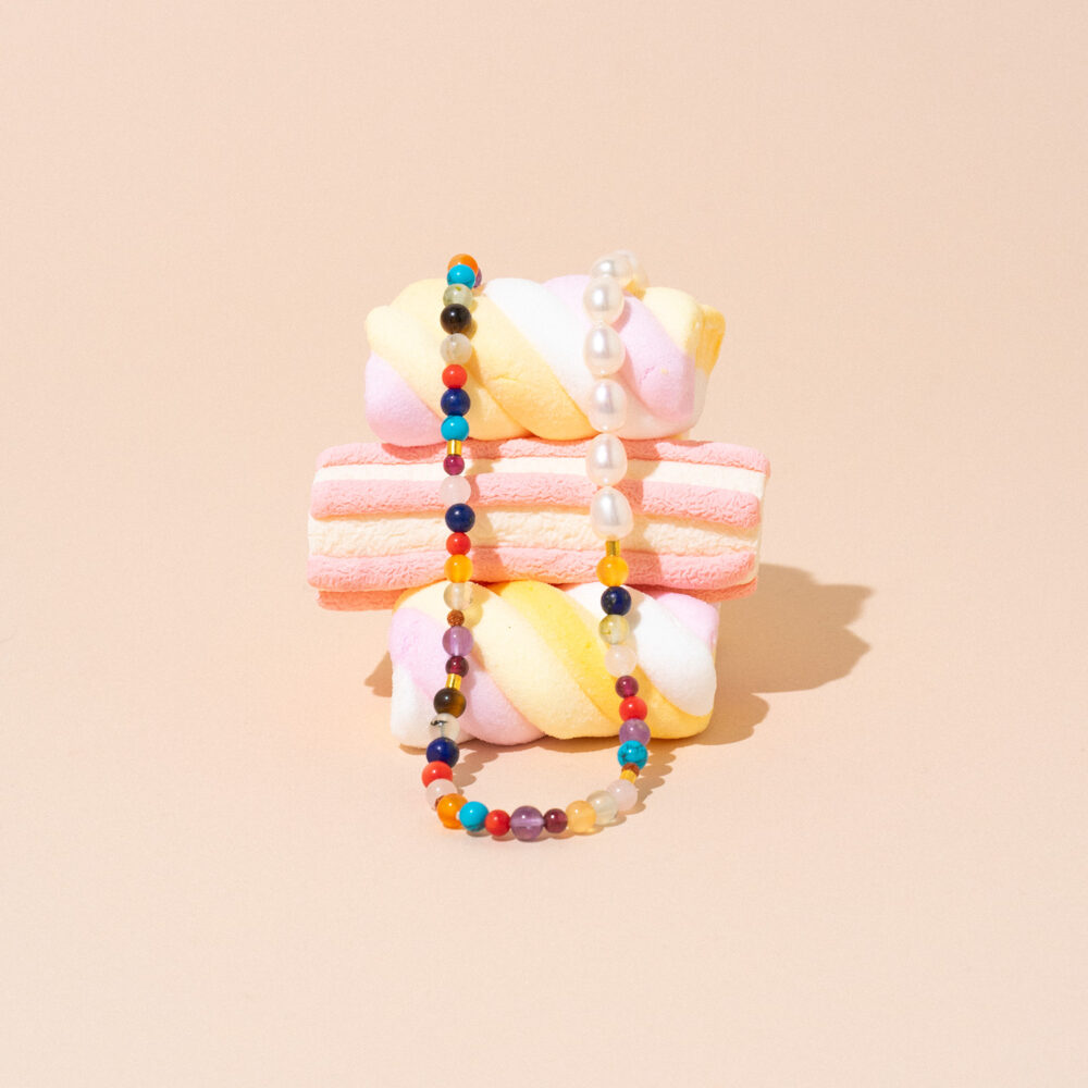 Necklace 'June' with Multicolored Stones | 5.5 – 6.5 mm | Oval White Pearls + Colored Stones - Image 2