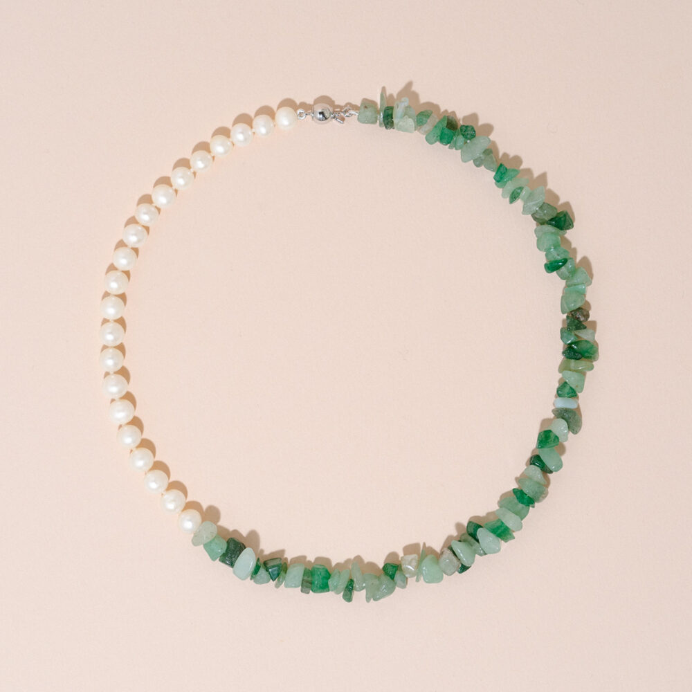 Necklace 'June' | 5.5 – 6.5 mm | Round White Pearls + Jade - Image 3