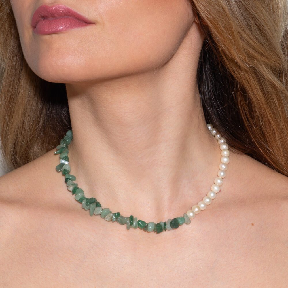 Necklace 'June' | 5.5 – 6.5 mm | Round White Pearls + Jade - Image 2